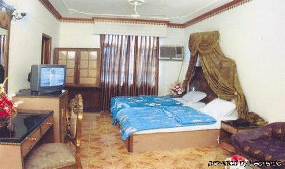 Hotel Maurya Heritage Нью-Делі Номер фото